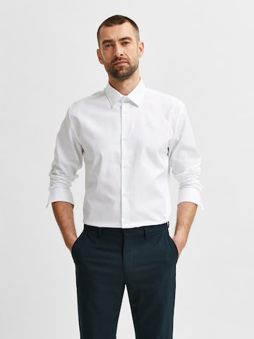 Coupe regular Chemise business 'Ethan' SELECTED HOMME en blanc : devant