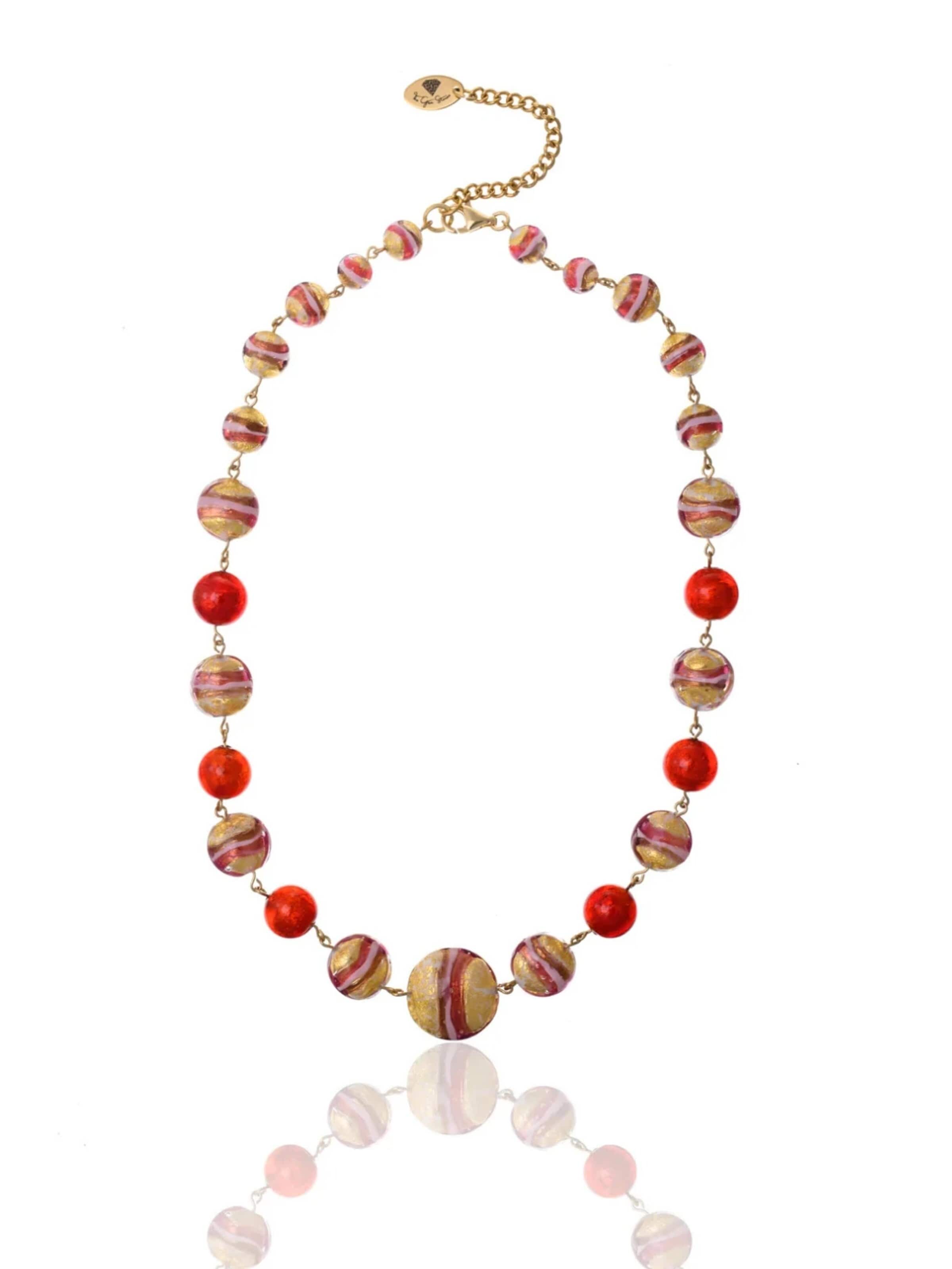 THE GEM STORIES JEWELRY - Cadena 'Murano Necklace - Red Shades' en rojo: frente