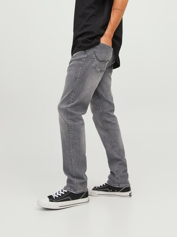 Coupe slim Jean 'Glenn' JACK & JONES en gris