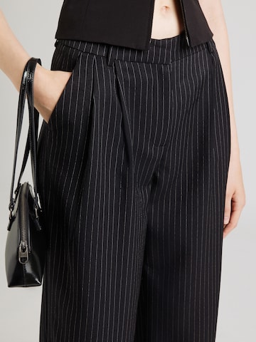 Wide leg Pantaloni cutați 'ONLREINA' de la ONLY pe negru