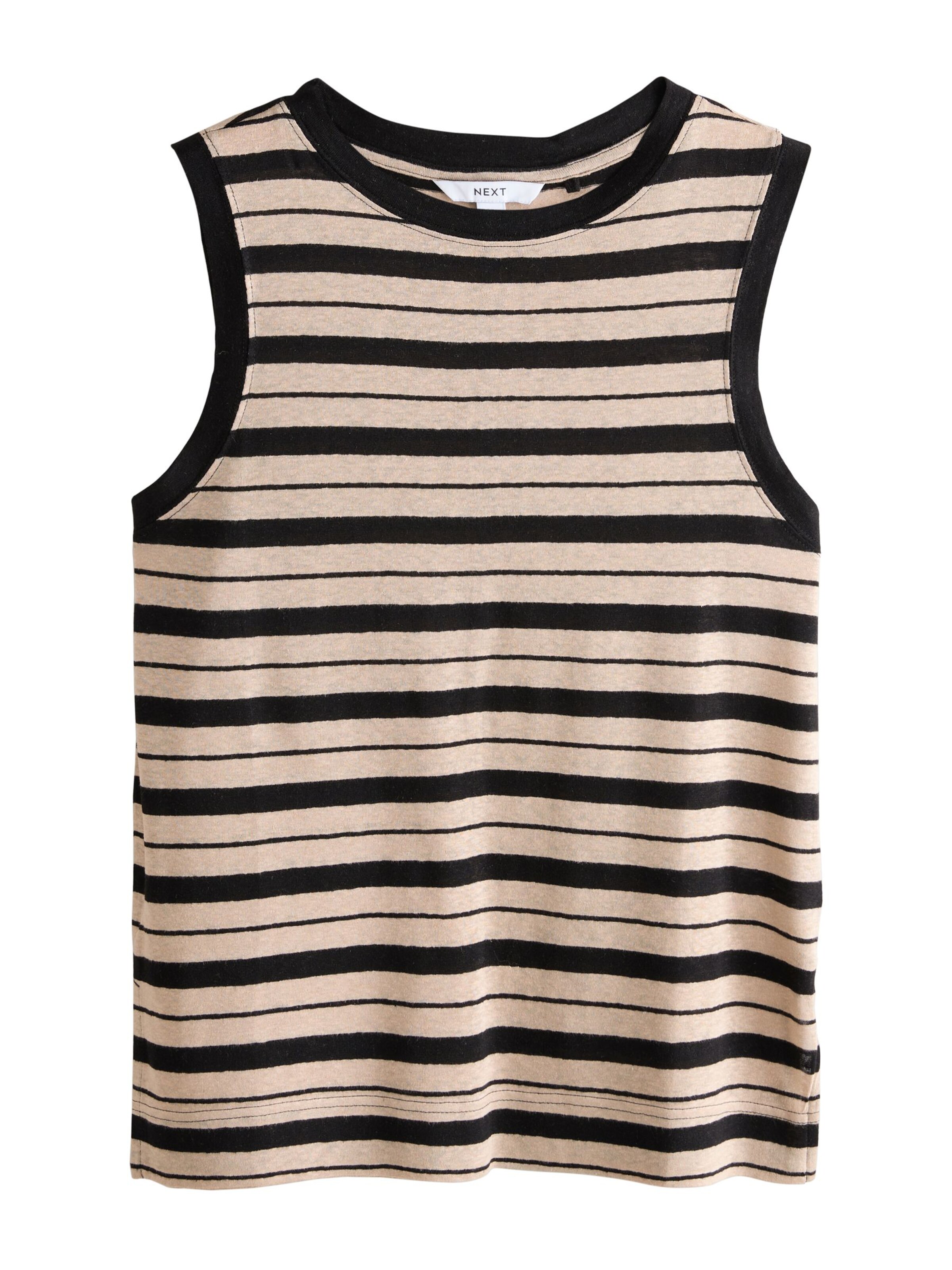 Next Top in Black: front