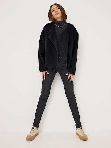 Tamaris Skinny Jeans in Zwart