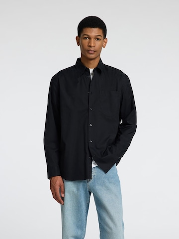 SELECTED HOMME Comfort fit Button Up Shirt in Black: front