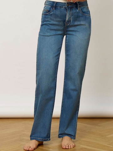 ze-ze Regular Jeans 'Ruby 014'‌‌‌‌ in Blau