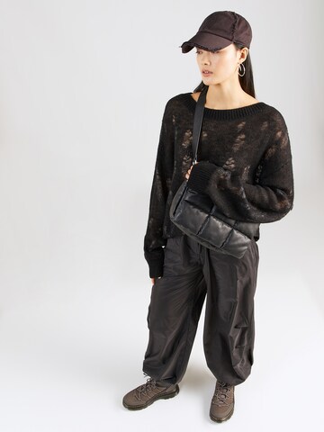 Pull-over oversize 'Taylor' WEEKDAY en noir