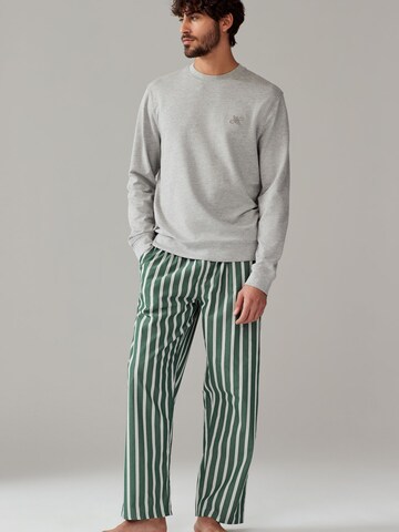 Next Pitkä pyjama värissä harmaa