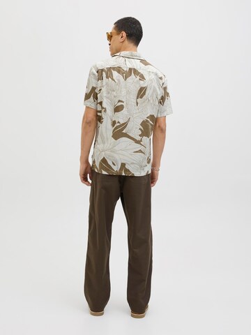 Coupe regular Chemise JACK & JONES en blanc