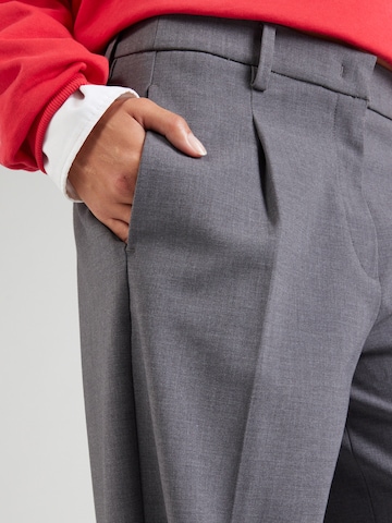 MAC Loose fit Pleat-front trousers 'CHAJA' in Grey