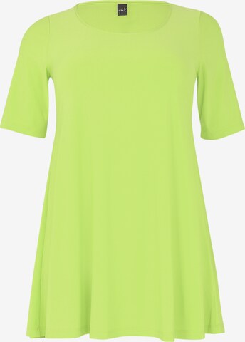 Yoek Shirt in Groen: voorkant