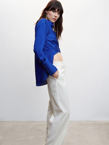 MANGO Blouse 'Atlantis' in Blauw: voorkant