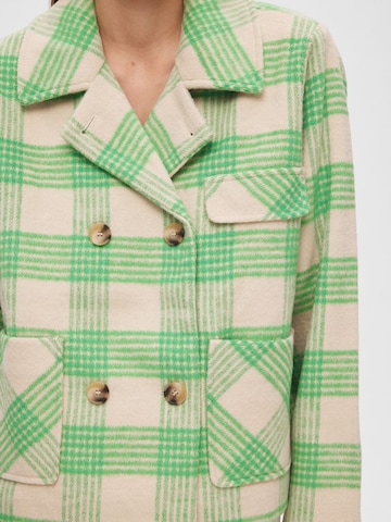 Veste mi-saison 'BLAIR' SELECTED FEMME en vert