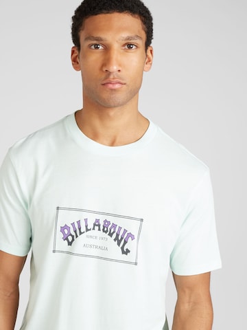 BILLABONG - Camiseta 'ARCH' en verde