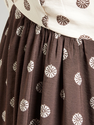 Robe d’été Abercrombie & Fitch en marron