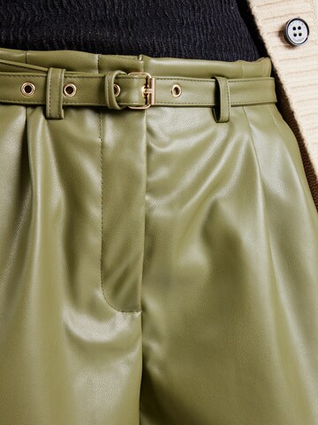 ONLY - Loosefit Pantalón plisado 'ONLHEIDI' en verde