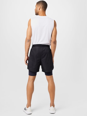 NU-IN Regular Sportshorts in Schwarz