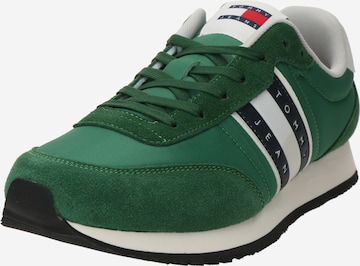 Tommy Jeans Sneaker 'Essential' in Grün: Vorderseite