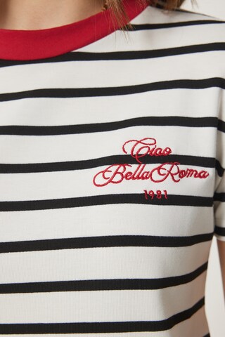 Happiness İstanbul Shirt in White