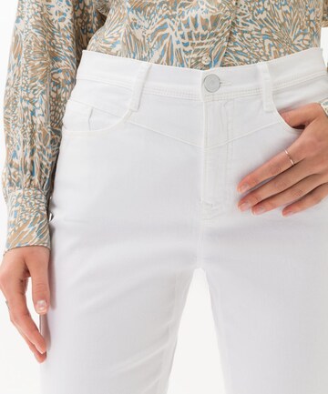 BRAX Regular Jeans 'CAROLA' in White