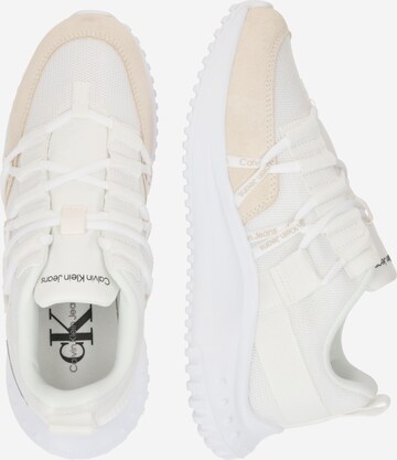 Calvin Klein Jeans - Zapatillas deportivas bajas en blanco