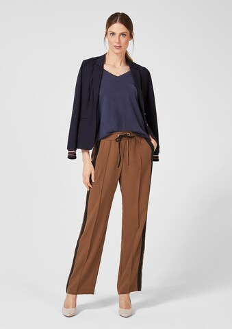 s.Oliver BLACK LABEL Wide Leg Hose in Braun