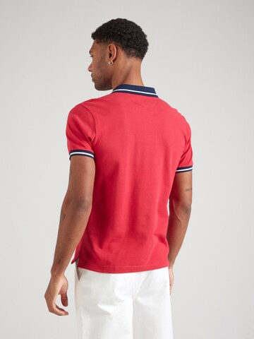 Tricou de la La Martina pe roșu