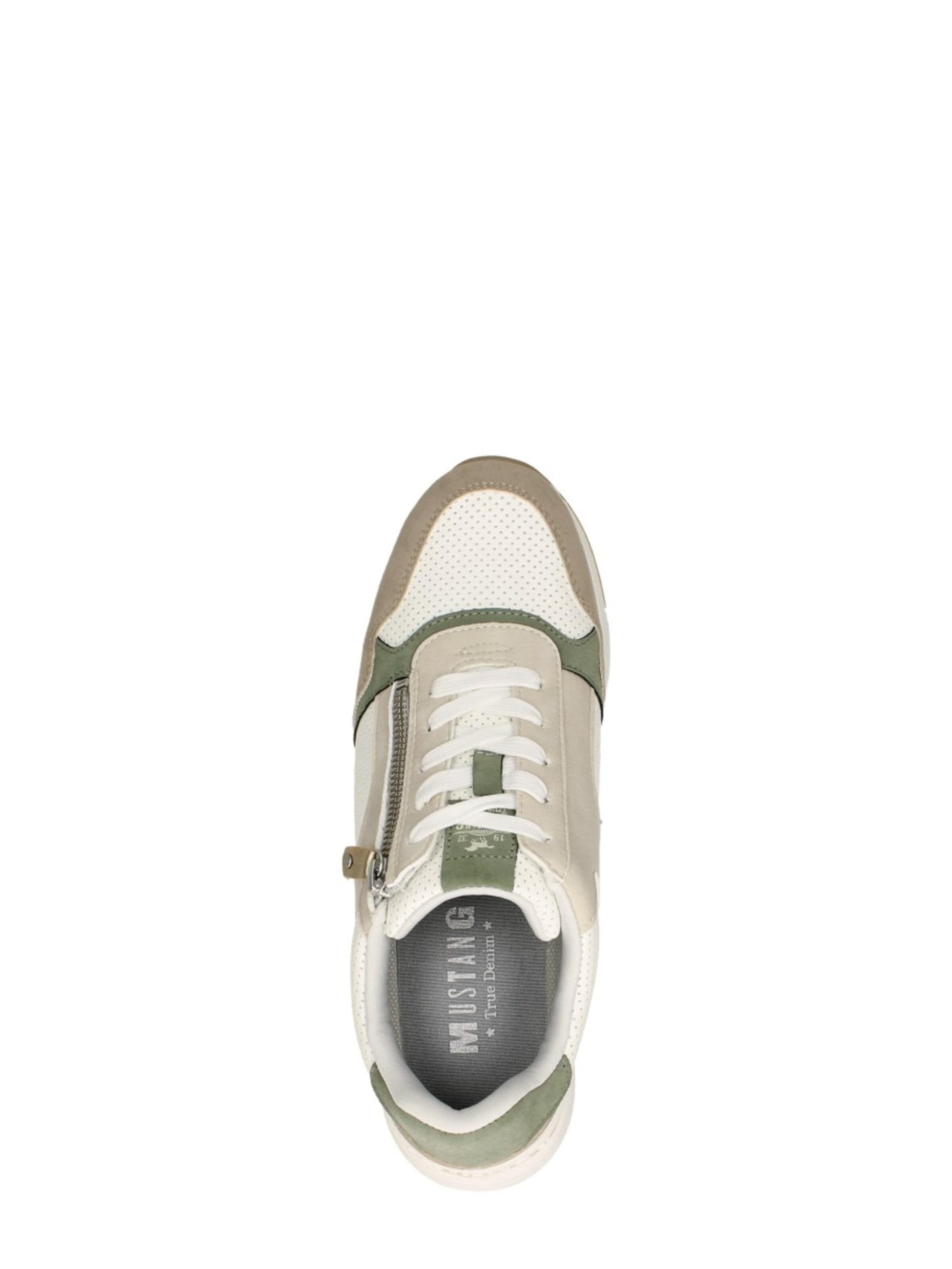 MUSTANG Veterschoen 'Veterschoenen Laag' in Beige