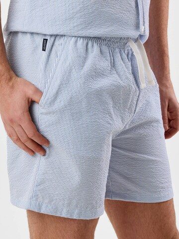 Seaside Regular Trousers in Blue