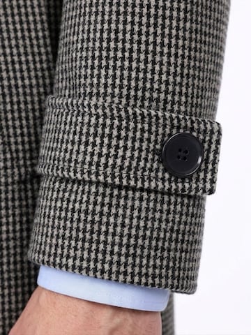 ALLTHEMEN Winter Coat 'Weitblick' in Grey