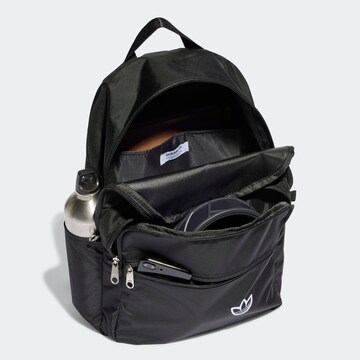 ADIDAS ORIGINALS Backpack 'Premium Essentials' in Black