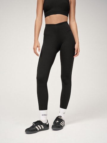 Leggings 'Signature' Osia en noir : devant