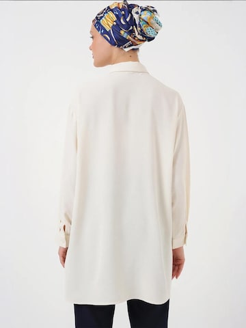 Camicia da donna di Bigdart in beige