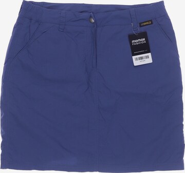 JACK WOLFSKIN Shorts in S in Blue: front