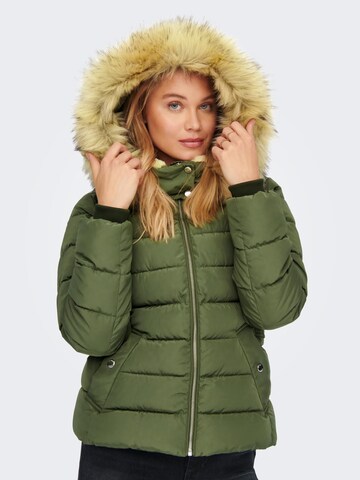 ONLY Winterjacke 'CAMILLA' in Grün