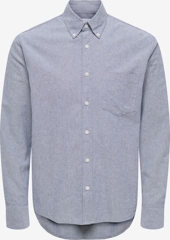 Only & Sons Regular fit Button Up Shirt in Blue: front