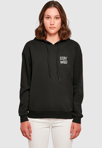 Merchcode Sweatshirt 'Stay Wild' in Schwarz: Vorderseite