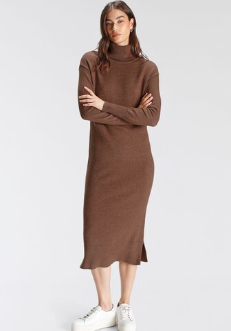 TAMARIS Knitted dress in Brown: front