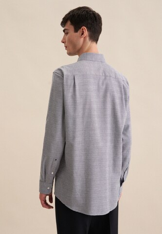 Coupe regular Chemise business SEIDENSTICKER en gris