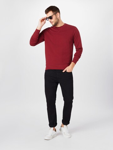 Petrol Industries Sweatshirt 'Essential' in Rot