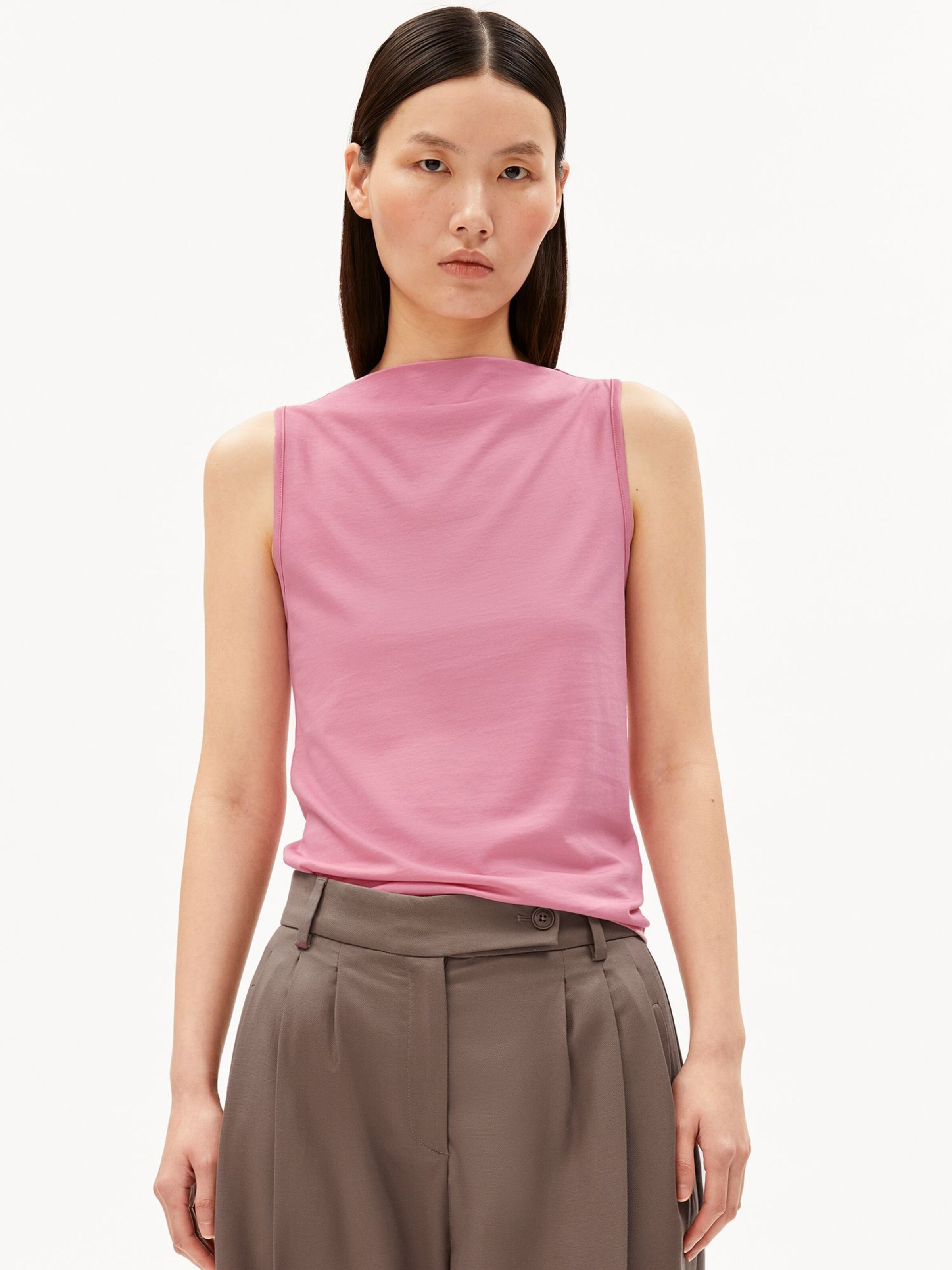 ARMEDANGELS Top 'LAMINIAA' in Roze: voorkant