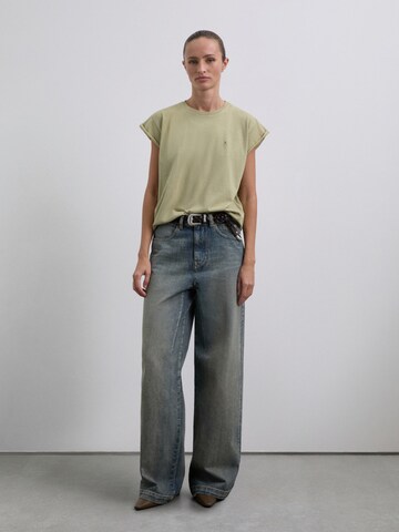 Scalpers Koszulka w kolorze zielony: przód