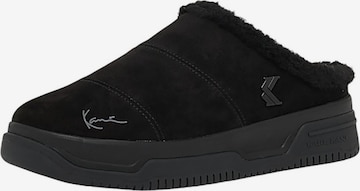 Karl Kani Sisäkengät 'Samo' värissä musta