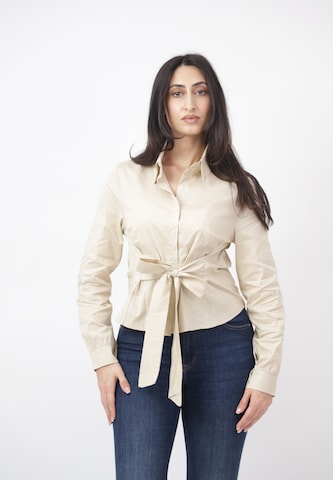 Elara Bluse in Beige: Vorderseite