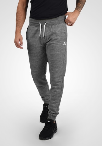 BLEND Tapered Pants 'Henny' in Grey: front