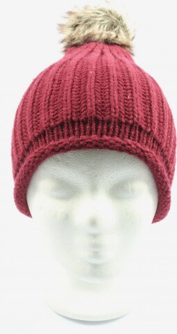 Gina Hat & Cap in XS-XL in Red: front