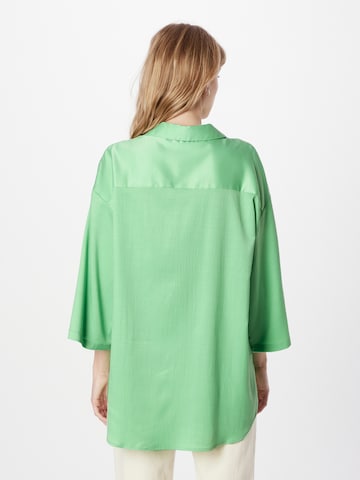 SISTERS POINT - Blusa 'VISOLA' en verde