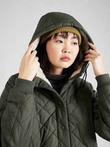 Global Funk Between-Seasons Coat 'Arrow Two-G' in Green