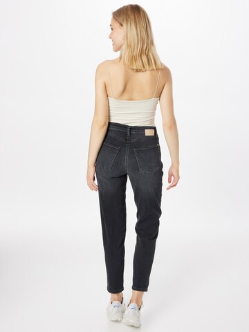 Tapered Jeans 'Rich Carrot' di MAC in grigio