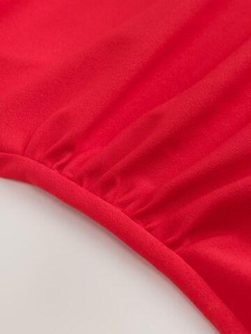 Next Top in Rood