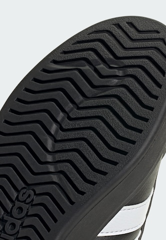 ADIDAS SPORTSWEARNiske tenisice 'Streettalk' - crna boja