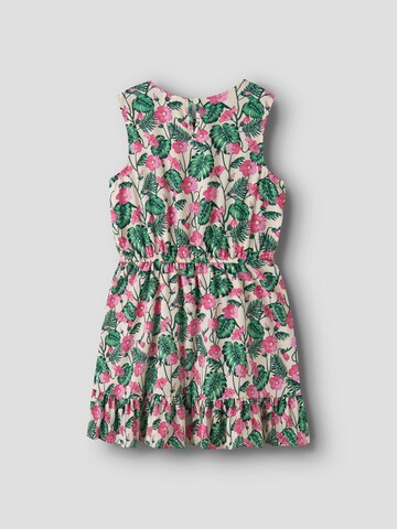 Robe 'Vinaya' NAME IT en mélange de couleurs